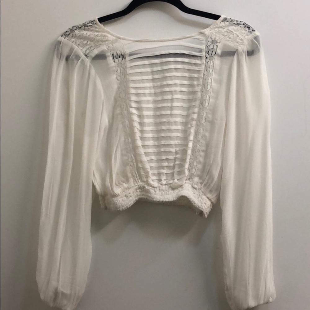 White urban outfitters top brand new tags on